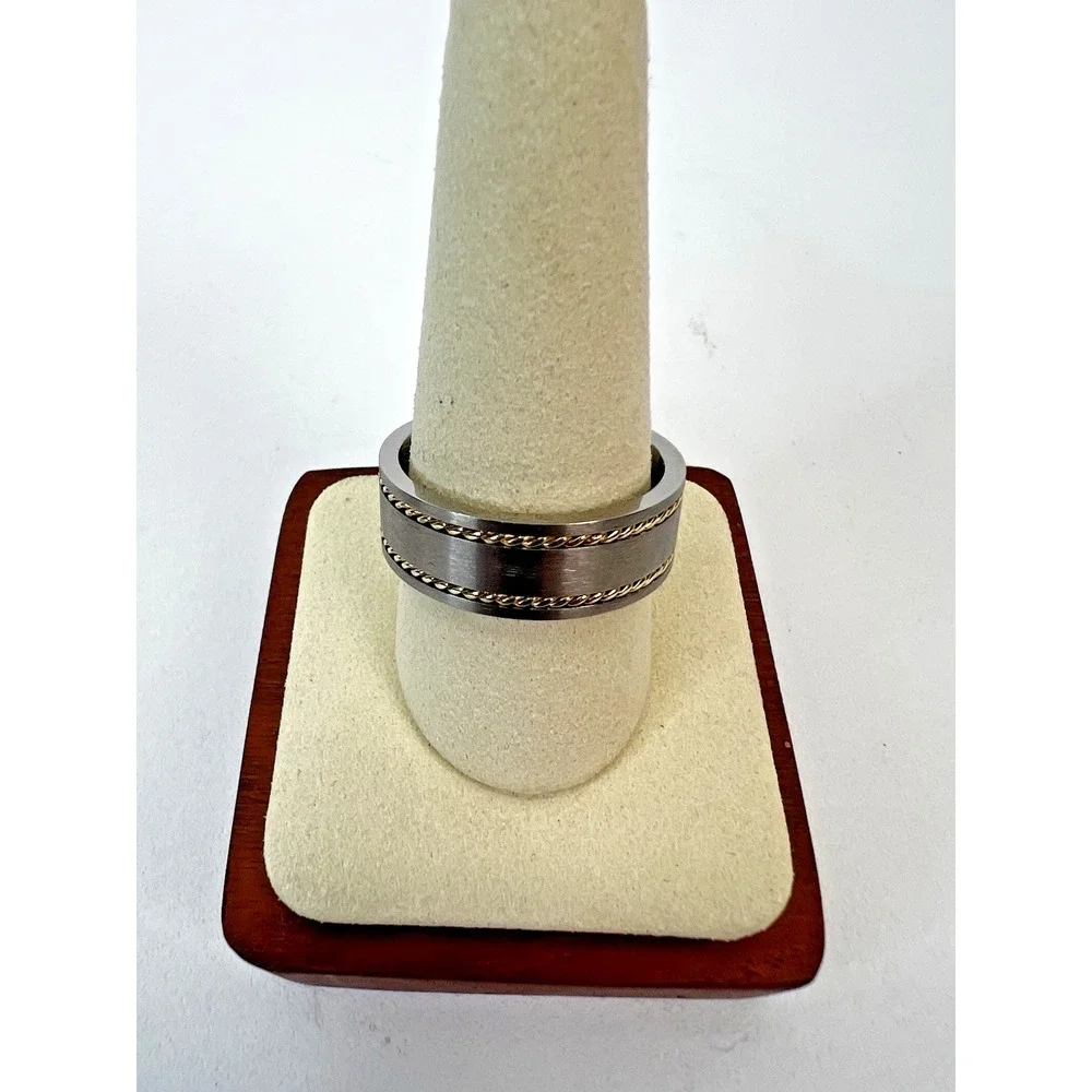THORSTEN Wedding Ring Ferdinand Titanium w/ Yellow Gold Inlay 8mm Men's Size‎ 10